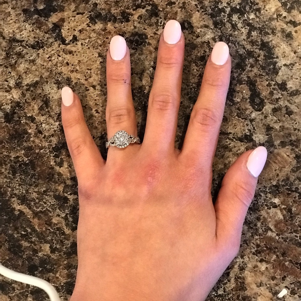 Beautiful Kay Jewelers engagement ring! 💕